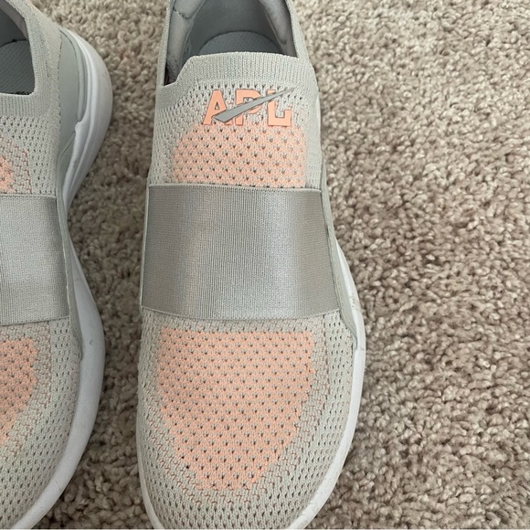 Women's APL‎ TechLoom Bliss Comfort sneakers shoes - Picture 5 of 9